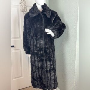 MONTEREY FASHIONS VINTAGE LONG WOMENS FAKE FUR COAT BLK MADE IN USA SIZE 8